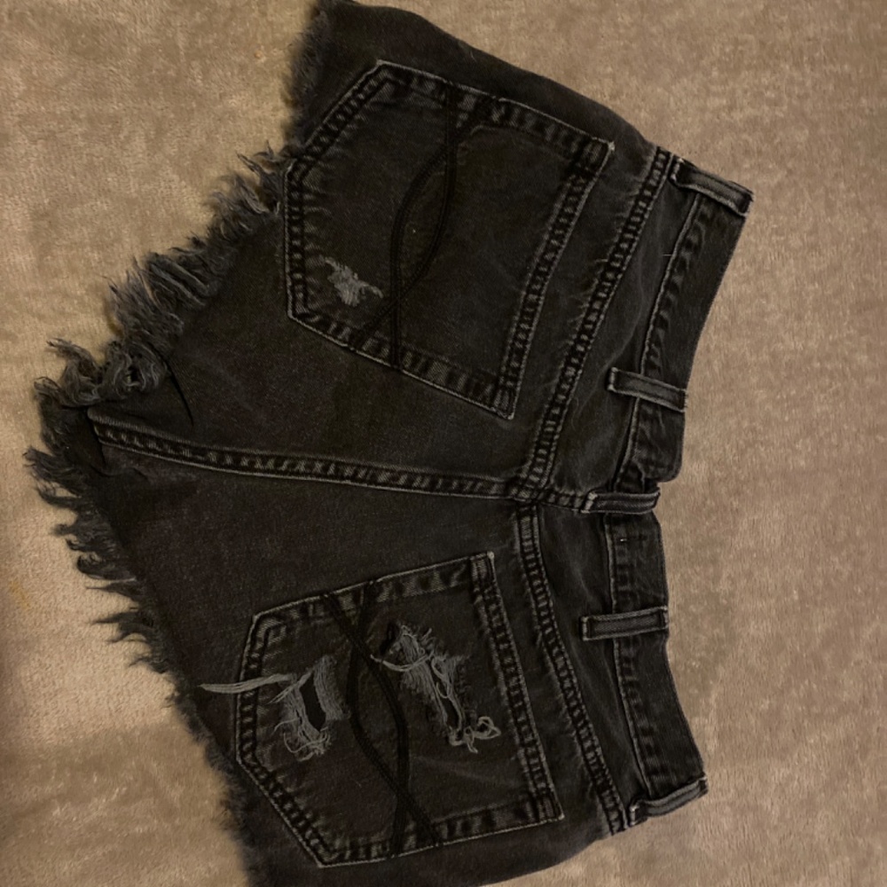 Shorts - Picture 2 of 2